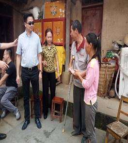 市人大苟主任走访贫困户图片IMG_20170711_102222